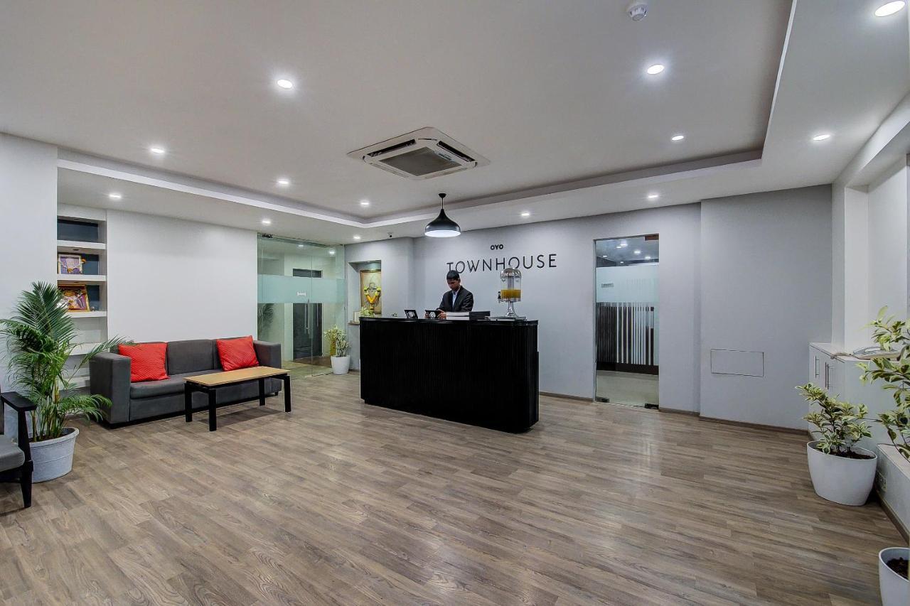 Hotel Unicontinental Mumbai Exterior photo
